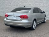 Used 2013 Volkswagen Passat TDI SE image 6