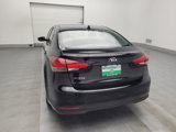 Used 2018 Kia Forte LX w/ LX Rear Camera Package image 6