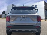 Used 2023 Kia Sorento S w/ Panoramic Sunroof Package image 4
