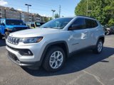 New 2025 Jeep Compass Latitude image 3