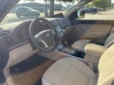 Used 2010 Hyundai Veracruz GLS image 3
