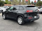 Used 2014 Jeep Cherokee Sport image 5