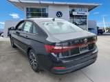 New 2025 Volkswagen Jetta SE image 2