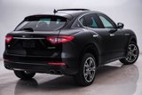 Used 2019 Maserati Levante image 2