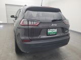 Used 2019 Jeep Cherokee Latitude Plus w/ Comfort/Convenience Group image 6
