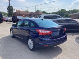 Used 2012 Ford Focus SE w/ SE Winter Pkg image 4