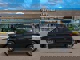 New 2025 Hyundai Venue SE image 3