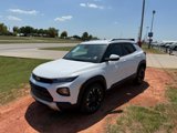 Used 2022 Chevrolet TrailBlazer LT image 2