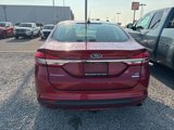Used 2017 Ford Fusion SE w/ Fusion SE Technology Package image 5