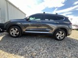 Used 2022 Hyundai Santa Fe SEL w/ Convenience Package image 2