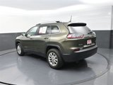 Used 2019 Jeep Cherokee Latitude w/ Cold Weather Group image 5