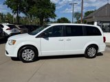 Used 2018 Dodge Grand Caravan SE w/ UConnect Hands-Free Group image 2