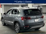 Certified 2024 Volkswagen Taos SE w/ Panoramic Sunroof Package image 5