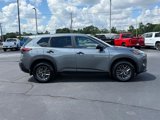 Used 2023 Nissan Rogue S image 2