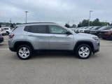 Used 2022 Jeep Compass Latitude w/ Convenience Group image 2