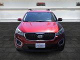 Used 2017 Kia Sorento LX image 2