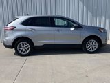 Used 2024 Ford Edge SEL image 4