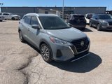 Used 2021 Nissan Kicks SV image 3