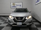 Used 2018 Nissan Rogue S image 2