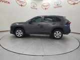 Used 2022 Toyota RAV4 LE image 5