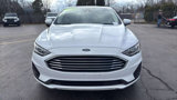 Used 2020 Ford Fusion SE image 2