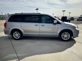 Used 2019 Dodge Grand Caravan SXT image 5