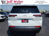 New 2025 Jeep Grand Cherokee L Laredo image 4