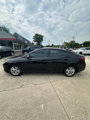 Used 2020 Hyundai Elantra SEL image 2