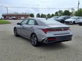 New 2025 Hyundai Elantra SEL image 4