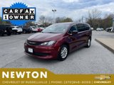 Used 2023 Chrysler Voyager LX image 4