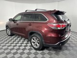 Used 2015 Toyota Highlander XLE image 3