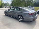 Used 2022 Hyundai Sonata SEL w/ Convenience Package image 4