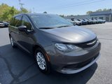 Used 2023 Chrysler Voyager LX image 2