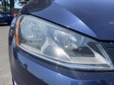 Used 2016 Volkswagen e-Golf SE image 4