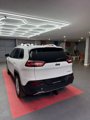 Used 2016 Jeep Cherokee Limited image 4