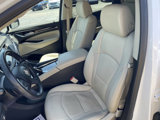 Used 2021 Buick Enclave Essence image 3