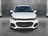 Used 2017 Chevrolet Trax LS image 2