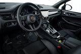 New 2025 Porsche Macan image 4