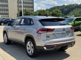 Used 2020 Volkswagen Atlas Cross Sport SE image 3