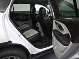 Used 2022 GMC Terrain SLT w/ Infotainment Package II image 5