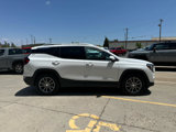 Used 2024 GMC Terrain SLT image 5