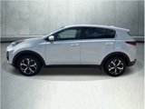 Used 2020 Kia Sportage LX image 2