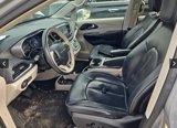 Used 2020 Chrysler Pacifica Limited image 5