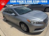 Used 2017 Hyundai Sonata SE image 2