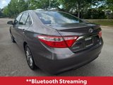 Used 2015 Toyota Camry SE image 4