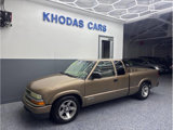 Used 2002 Chevrolet S10 Pickup LS w/ LS Preferred Equipment Group image 2