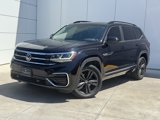 Used 2021 Volkswagen Atlas SE w/ Panoramic Sunroof Package image 2