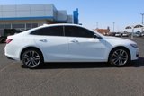 Used 2025 Chevrolet Malibu LT image 2