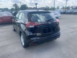 New 2025 Nissan Kicks Play S image 4