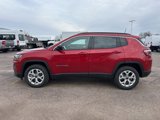 New 2025 Jeep Compass Latitude image 4